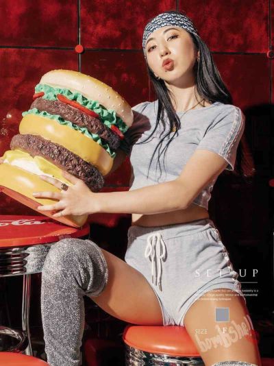 SALE￥1738→￥869！ サイドライン半袖トップス×ショートパンツセットアップ ダンス衣装【bombshell】(フリーサイズ)(グレー)