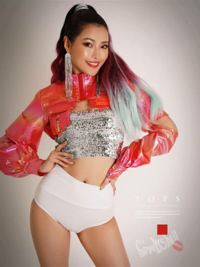 オーロラメタリック長袖カットアウトハイネックジャケットトップス ダンス衣装韓国 kpop衣装 韓国ファッション  ダンス衣装【bombshell】(M)(ピンク)