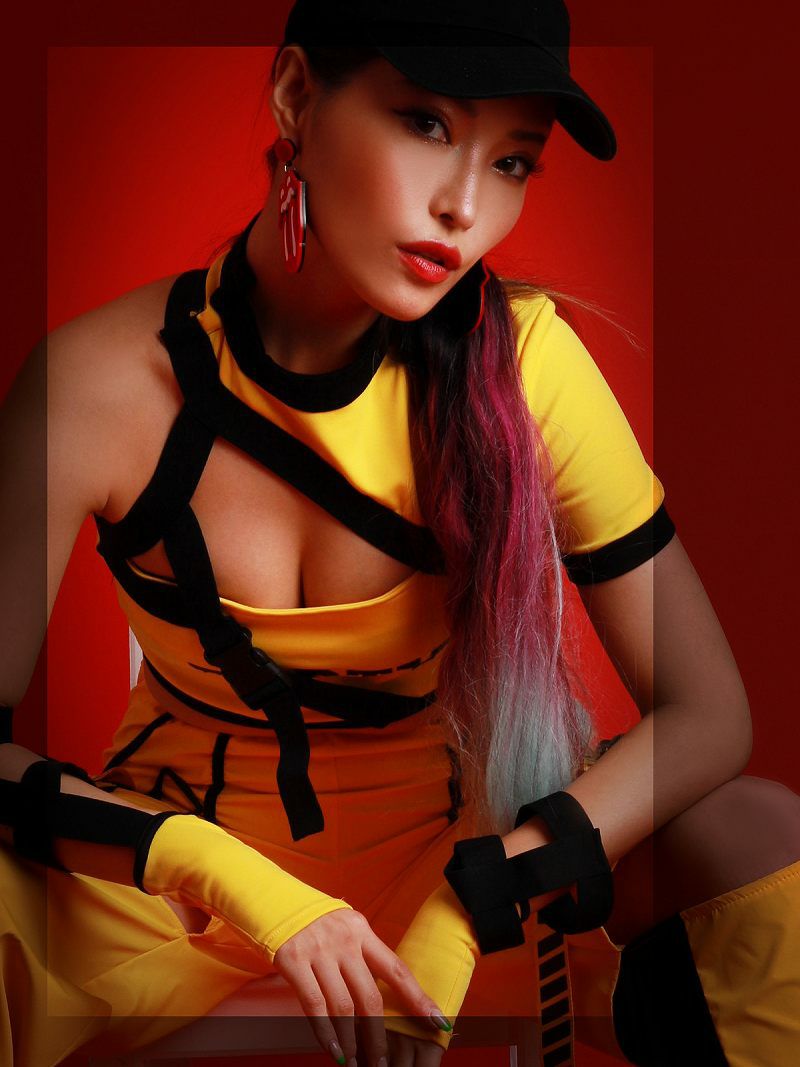 ハーネスベルト付きお腹出しワンショルトップス×バックルテープロングパンツセットアップ3点セット【ダンス衣装通販bombshell/ボムシェル】
