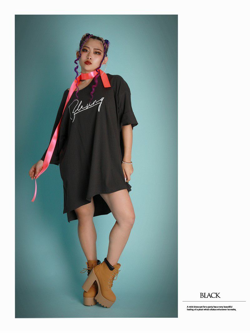 ビッグプリント入り七分袖Tシャツ