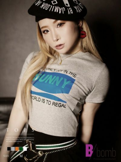 ヘソ出しショート丈半袖ミニTシャツ ストリート系【B/bomb】(M)(ブラック/ホワイト/グレー/グリーン/オレンジ)