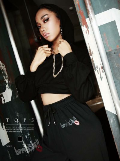 SALE￥4378→￥2626！ ショート丈長袖フードパーカー【ダンス衣装通販bombshell/ボムシェル】(M/L)(ブラック)