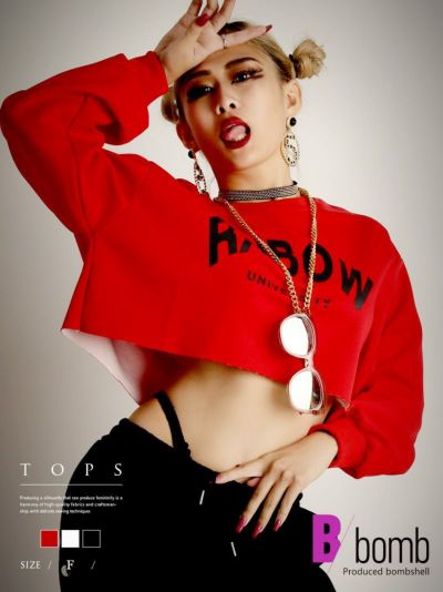へそ出しロゴプリントボリューム袖長袖トップス ストリート系【B/bomb】(フリーサイズ)(ブラック/ホワイト/レッド)