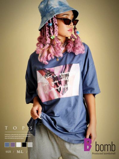 【メール便対応】オーバーサイズ海外風プリントロング丈トップス【ダンス衣装通販bombshell/ボムシェル】(M-L)(ブラック/ホワイト/グレー/パープル/ブルー)