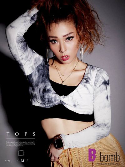 【メール便対応】キャミソール付きフロントクロスタイダイ柄カットソー【ダンス衣装通販bombshell/ボムシェル】(M)(ブラック)