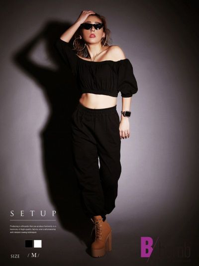 【SALE!￥4268→￥2560】【メール便対応】オフショルミニ丈無地スウェットセットアップ【ダンス衣装通販bombshell/ボムシェル】(M)(ブラック/ホワイト)