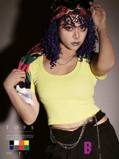 【メール便対応】ワンカラーショート丈半袖チビTシャツ【ダンス衣装通販bombshell/ボムシェル】(フリーサイズ)(ピンク/ホワイト/グリーン/オレンジ/ブルー/イエロー/ブラック/モカ)