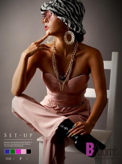 谷間見せセクシーショート丈セットアップ【ダンス衣装通販bombshell/ボムシェル】(フリーサイズ)(ブラック/グリーン/ピンク/ブルー/ベビーピンク)