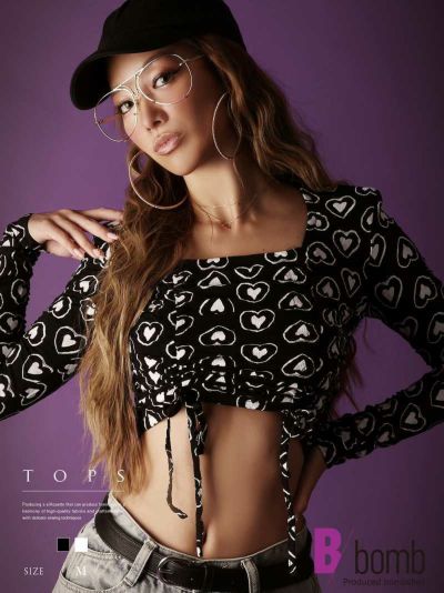 SALE￥2178→￥1089！ クロップド丈ハート柄長袖トップス ストリート系【B/bomb】(M)(ブラック/ホワイト)
