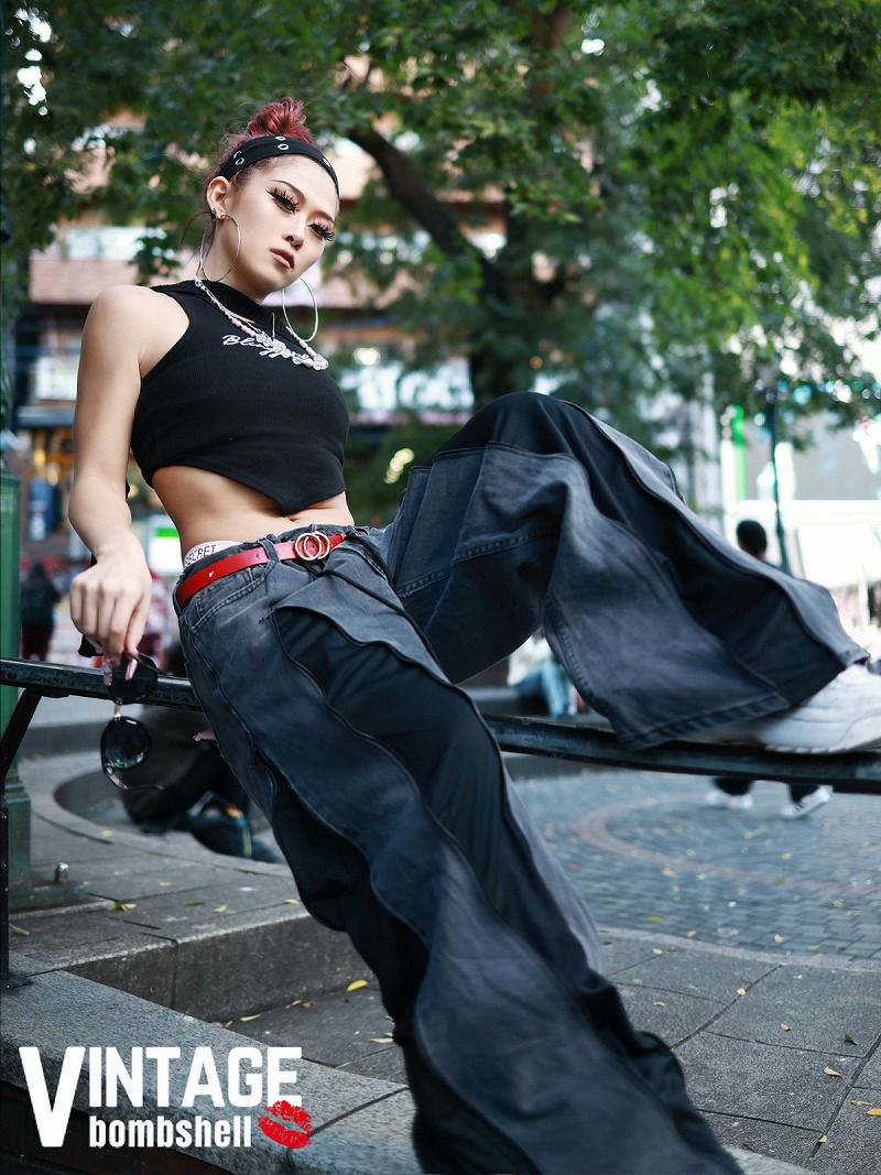 NIKEスウッシュが光る！モノトーン再構築ウェーブバギーデニム【Bbヴィンテージ】